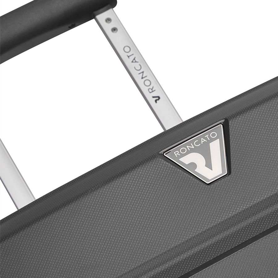 Чемодан Butterfly L, серый - фото 8