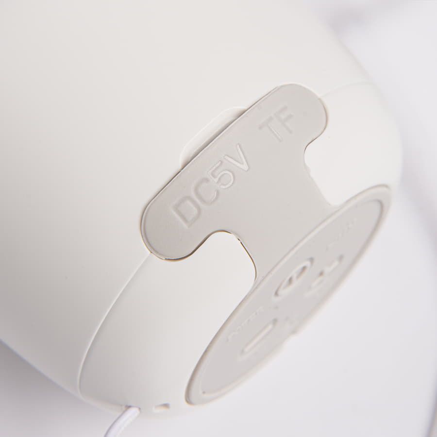 Портативная mini Bluetooth-колонка Sound Burger Bang черный белый - фото 5