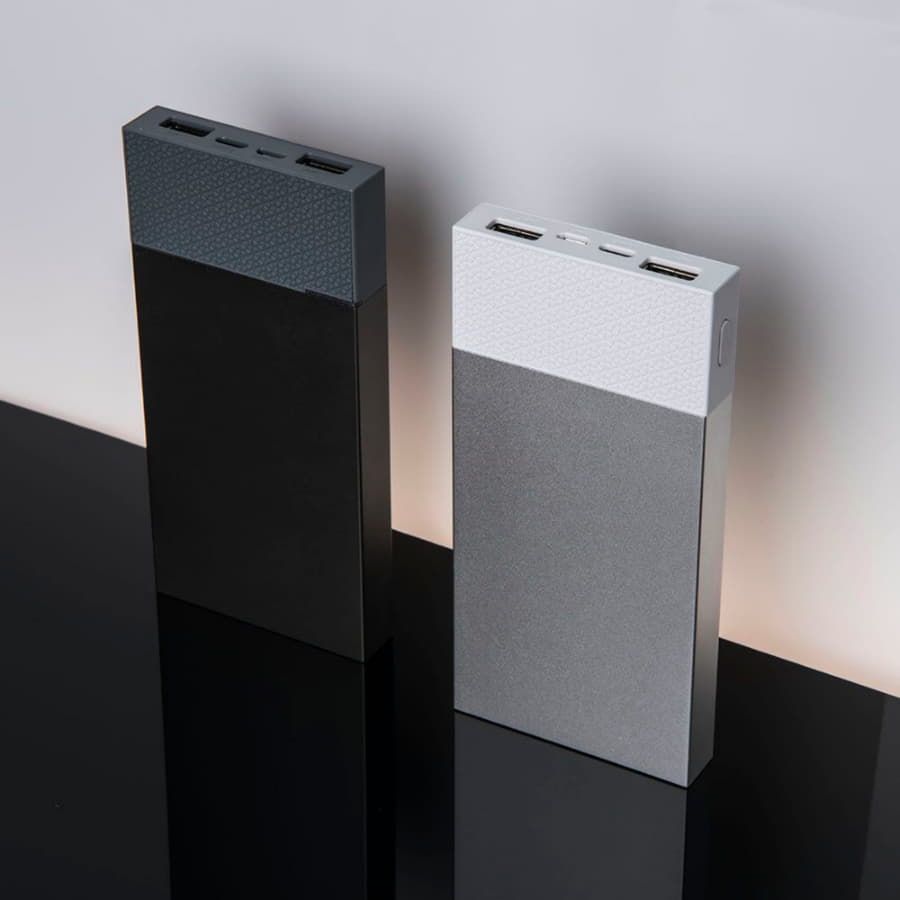 Универсальный аккумулятор Slim Pro 10000mAh белый 13,8х6,7х1,5 см пластик металл - фото 6
