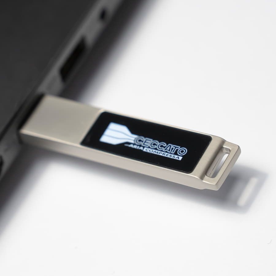 USB flash-карта LED с белой подсветкой 8Гб серебристый - фото 3