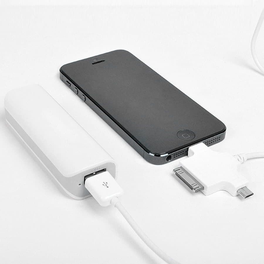 Универсальное зарядное устройство Powermate 2200 mAh белый серый - фото 3