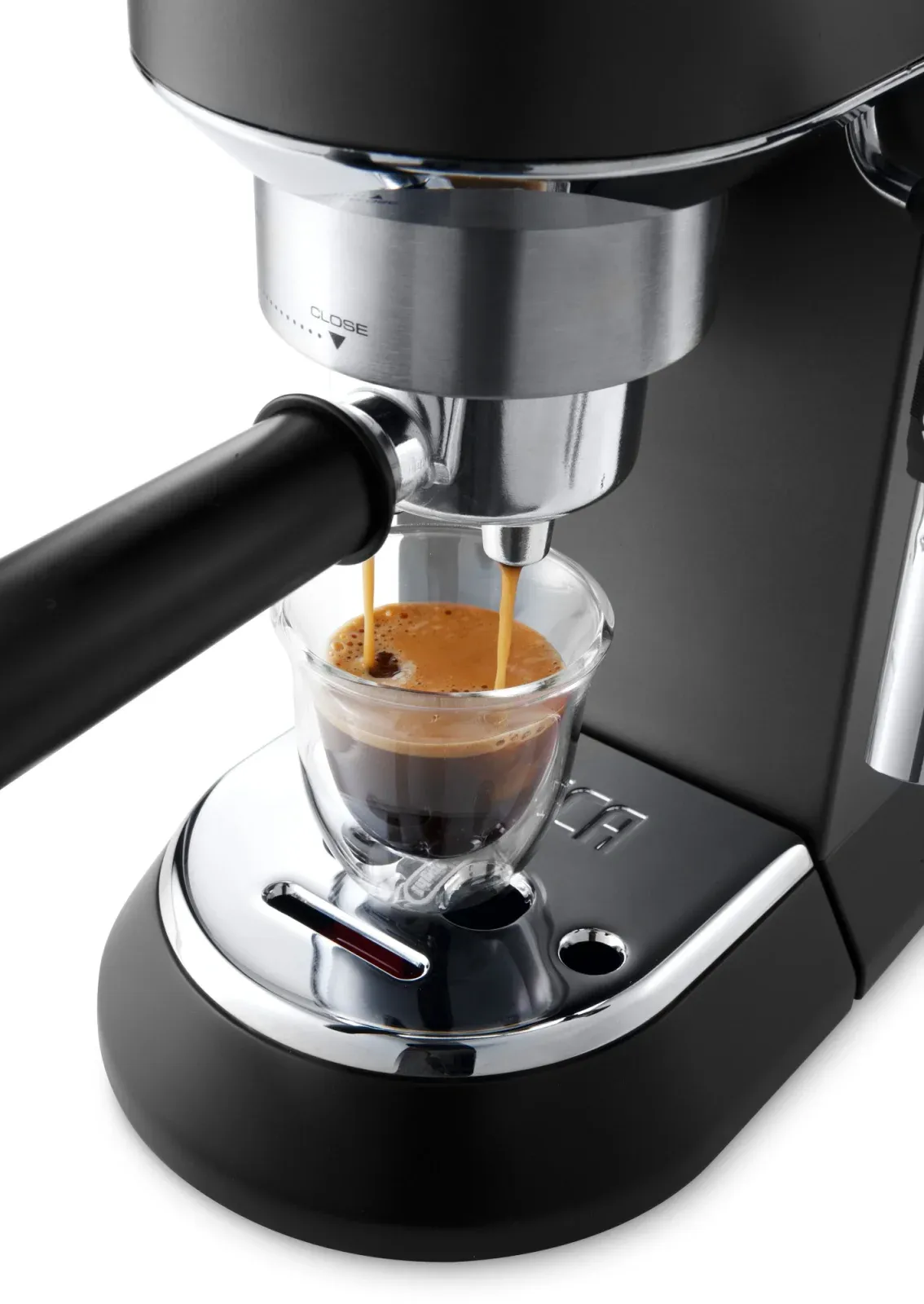 Кофеварка рожковая Delonghi EC685.BK 1350Вт черный - фото 4