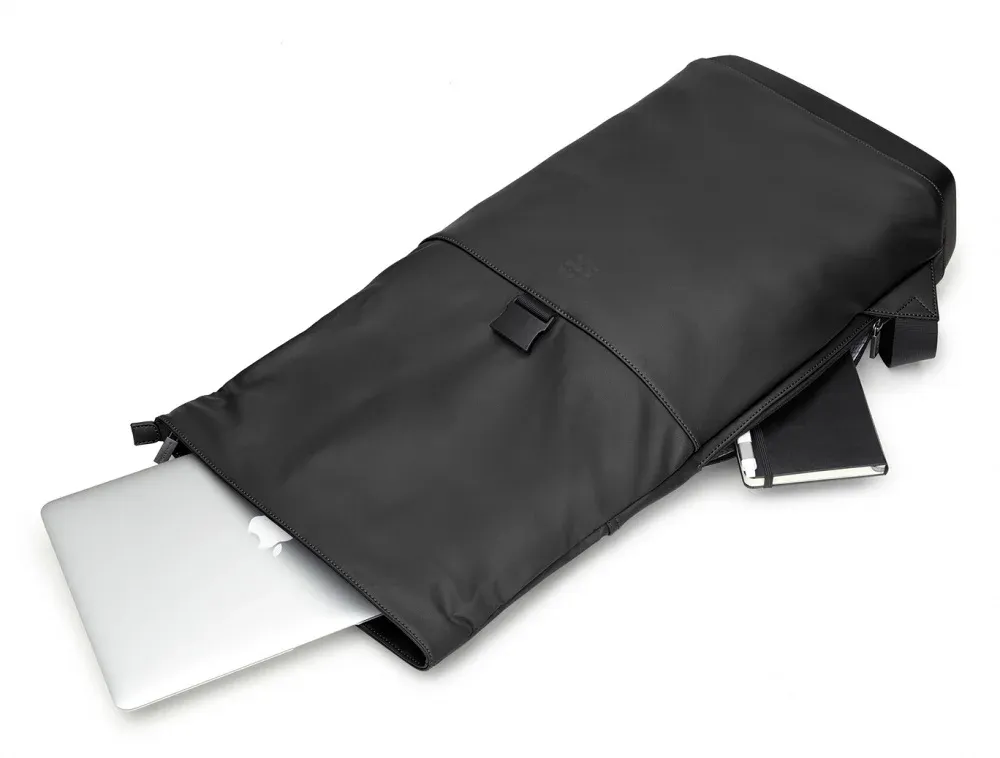 Чемоданы сумки рюкзаки MOLESKINE Rolltop черный