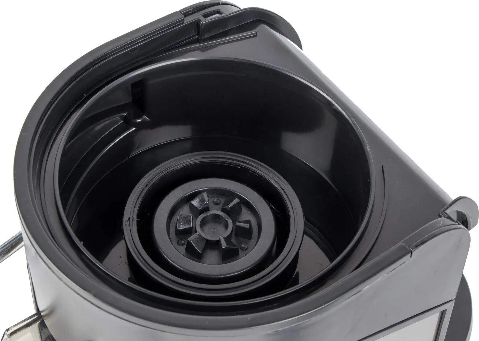 Соковыжималка центробежная BBK JC080-H03 800Вт рез.сок.:750мл. черный/серебристый - фото 8