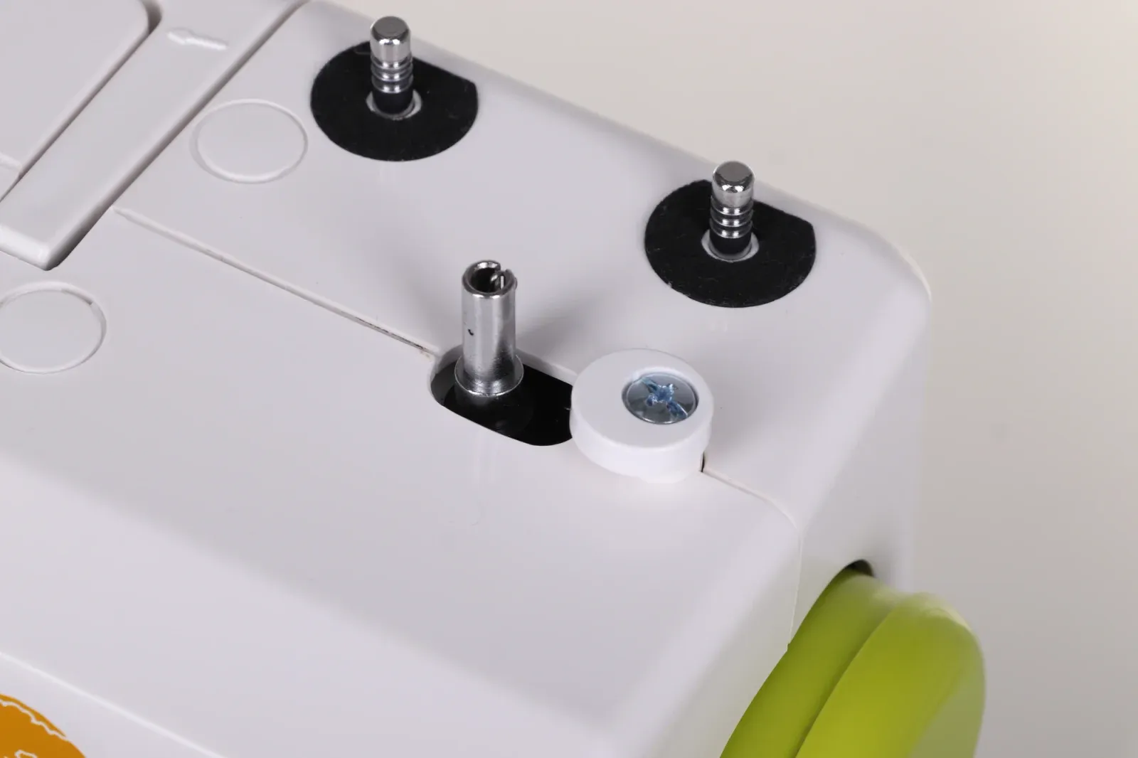 Швейная машина Janome Excellent Stitch 15A белый - фото 4