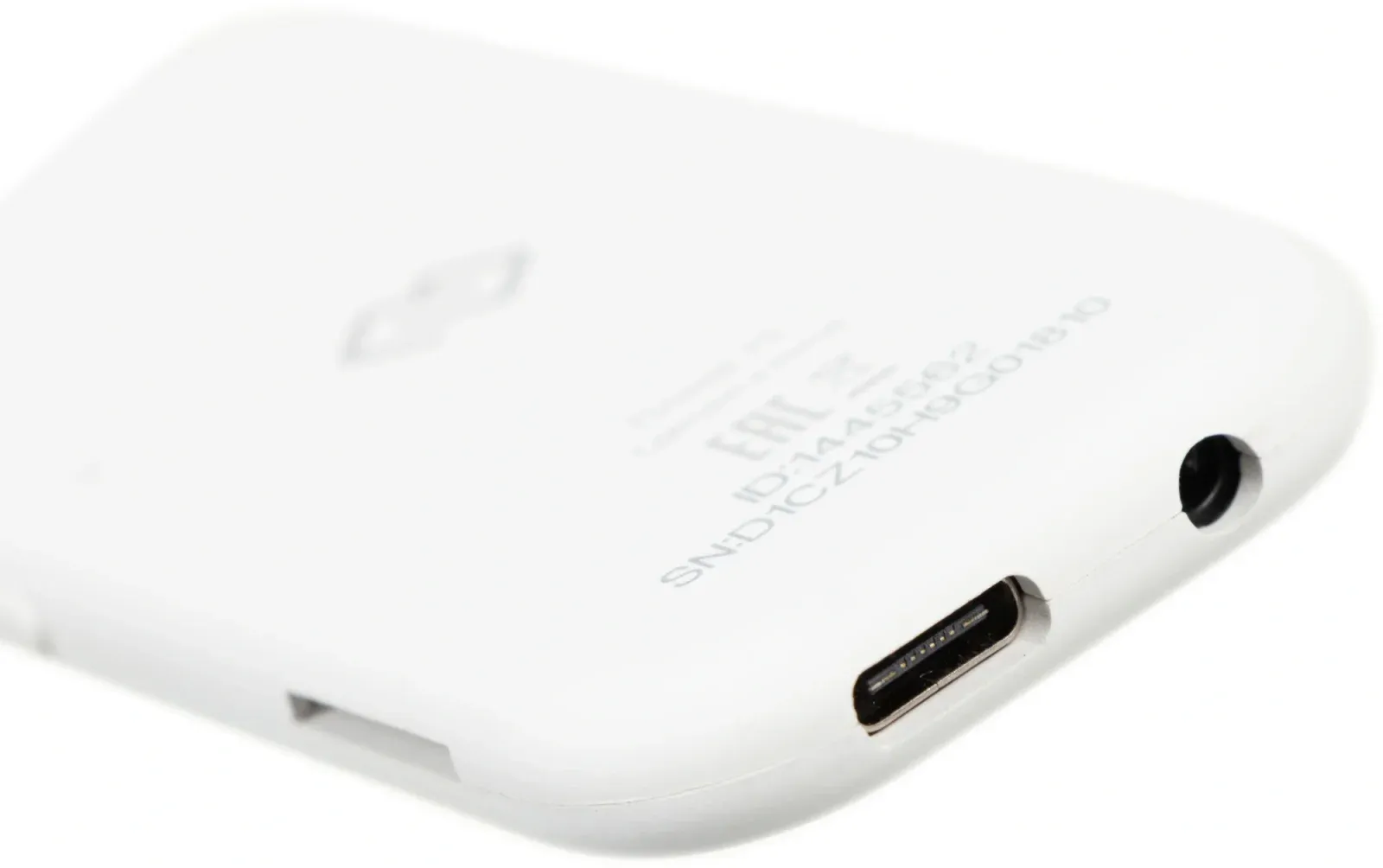 Плеер Hi-Fi Flash Digma T5 BT 16Gb белый/1.54/FM/microSDHC - фото 6