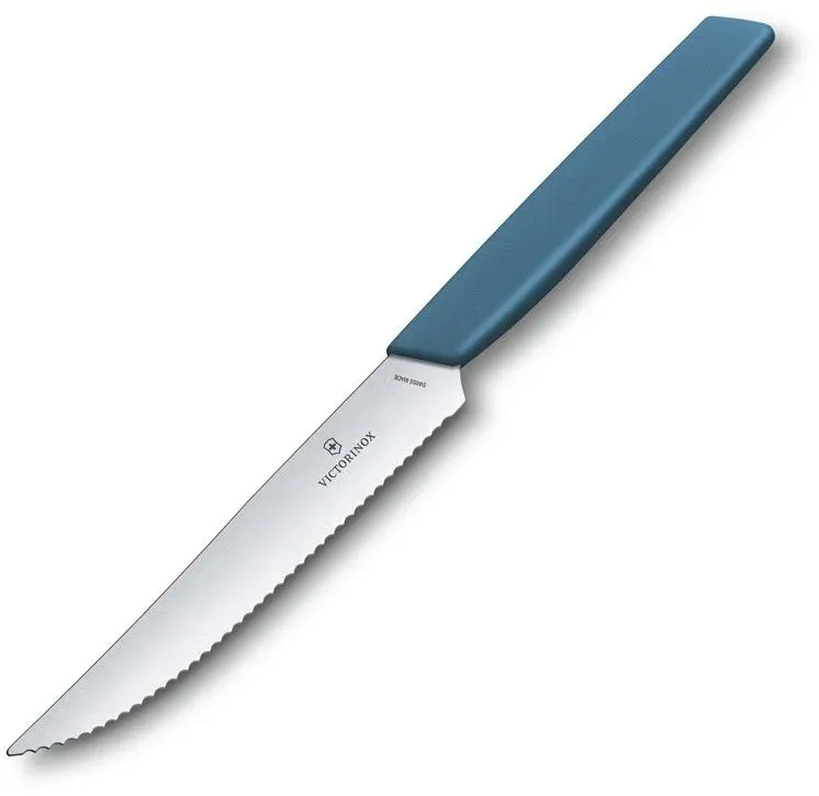 Нож кухонный Victorinox Swiss Modern 6.9006.12W2 стальной столовый для стейка лезв.120мм серрейт. заточка синий - фото 1