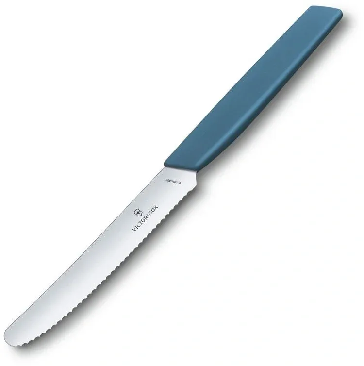 Нож кухонный Victorinox Swiss Modern 6.9006.11W2 стальной столовый для томатов лезв.110мм серрейт. заточка синий - фото 3