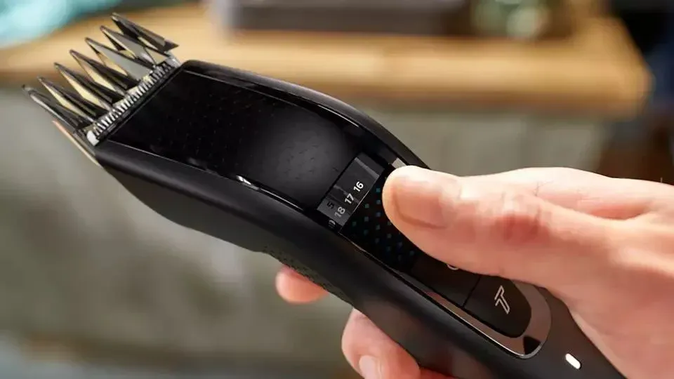 Машинка для стрижки Philips HC7650/15 черный - фото 4