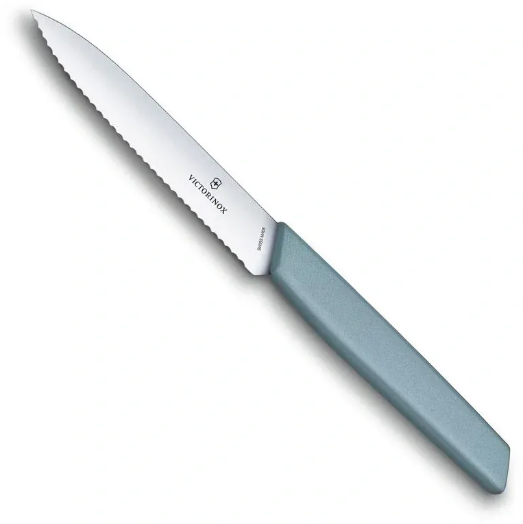 Нож кухонный Victorinox Swiss Modern 6.9006.10W21 стальной универсальный лезв.100мм серрейт. заточка голубой - фото 4
