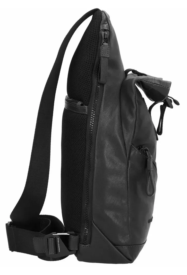 Рюкзак слинг Piquadro Harper CA5678AP/N черный натур.кожа - фото 1