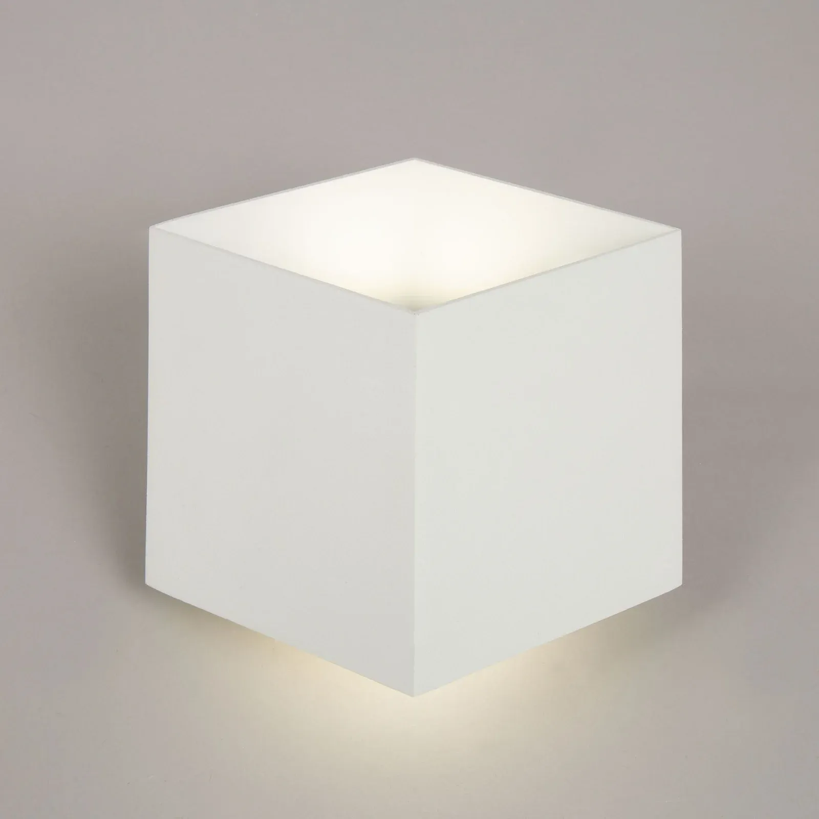 Бра HIPER H815-9 белый