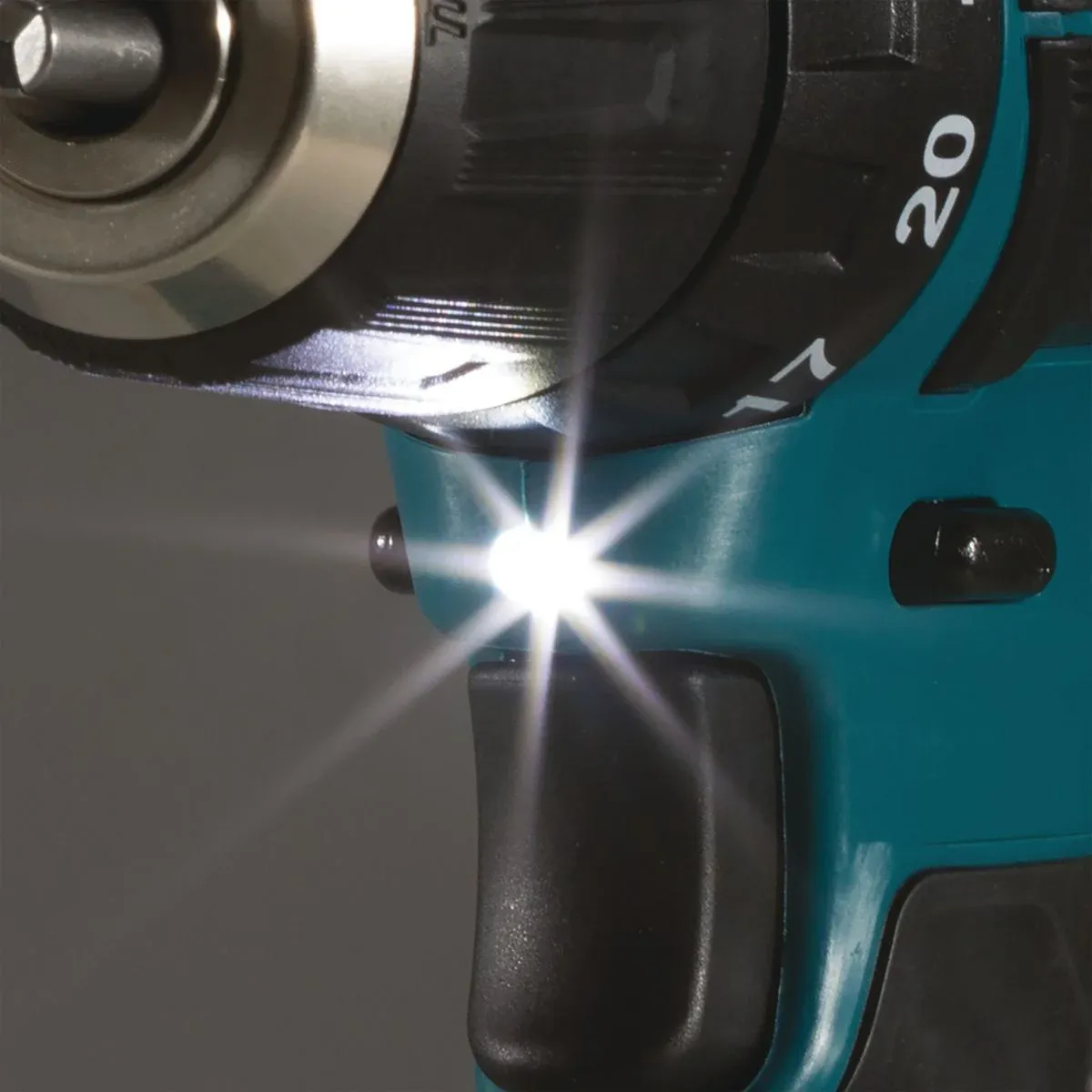 Дрель-шуруповерт Makita HP333DWME аккум. патрон:быстрозажимной кейс в комплекте - фото 3