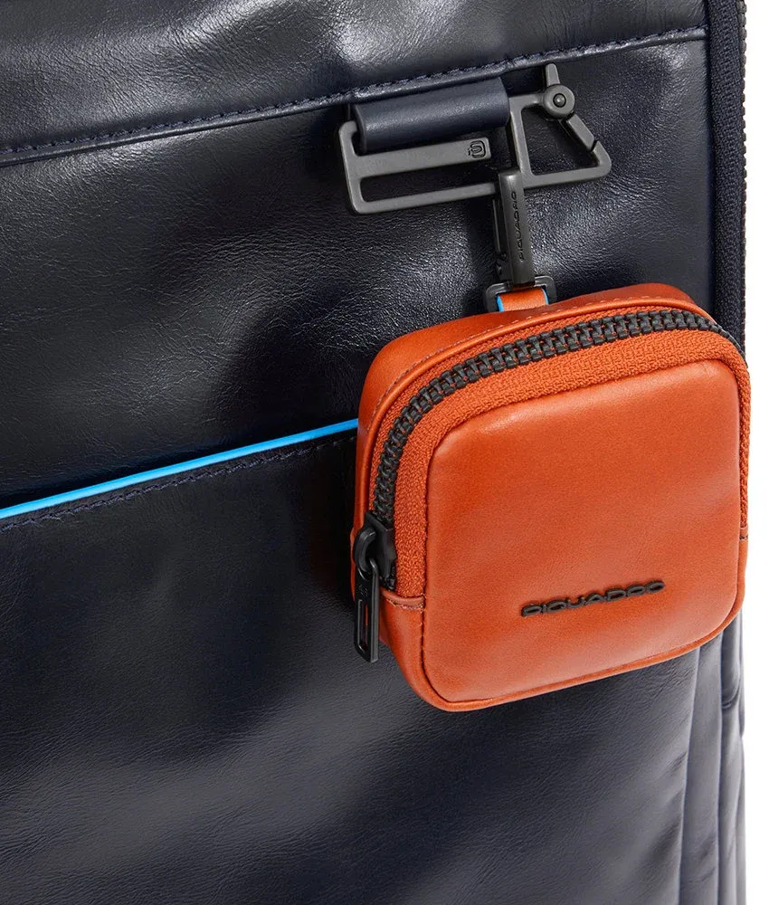 Рюкзак мужской Piquadro Blue Square Revamp CA4818B2V/N черный натур.кожа, 17.5 л - фото 8