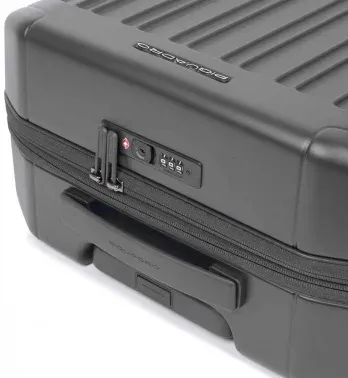 Чемодан Piquadro PQ LIGHT BV5398PQL/NO 40x55x23см 42л. 2.01кг. поликарбонат черный матов., 42 л - фото 6