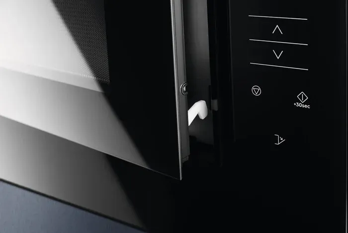 Микроволновая печь Electrolux KMFE264TEX 26л. 900Вт черный/нержавеющая сталь встраиваемая, 26 л - фото 4
