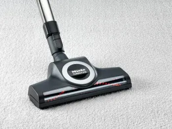 Пылесос Miele Boost CX1 Cat & Dog PowerLine 890Вт черный - фото 8