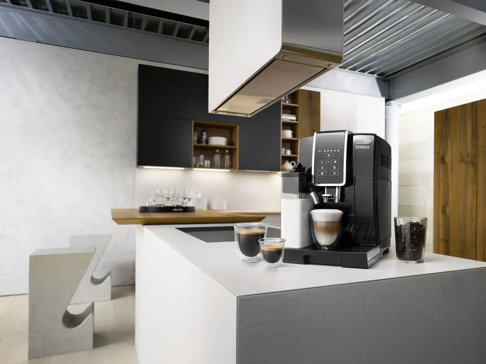 Кофемашина Delonghi Dinamica ECAM 350.50.B 1450Вт черный - фото 4
