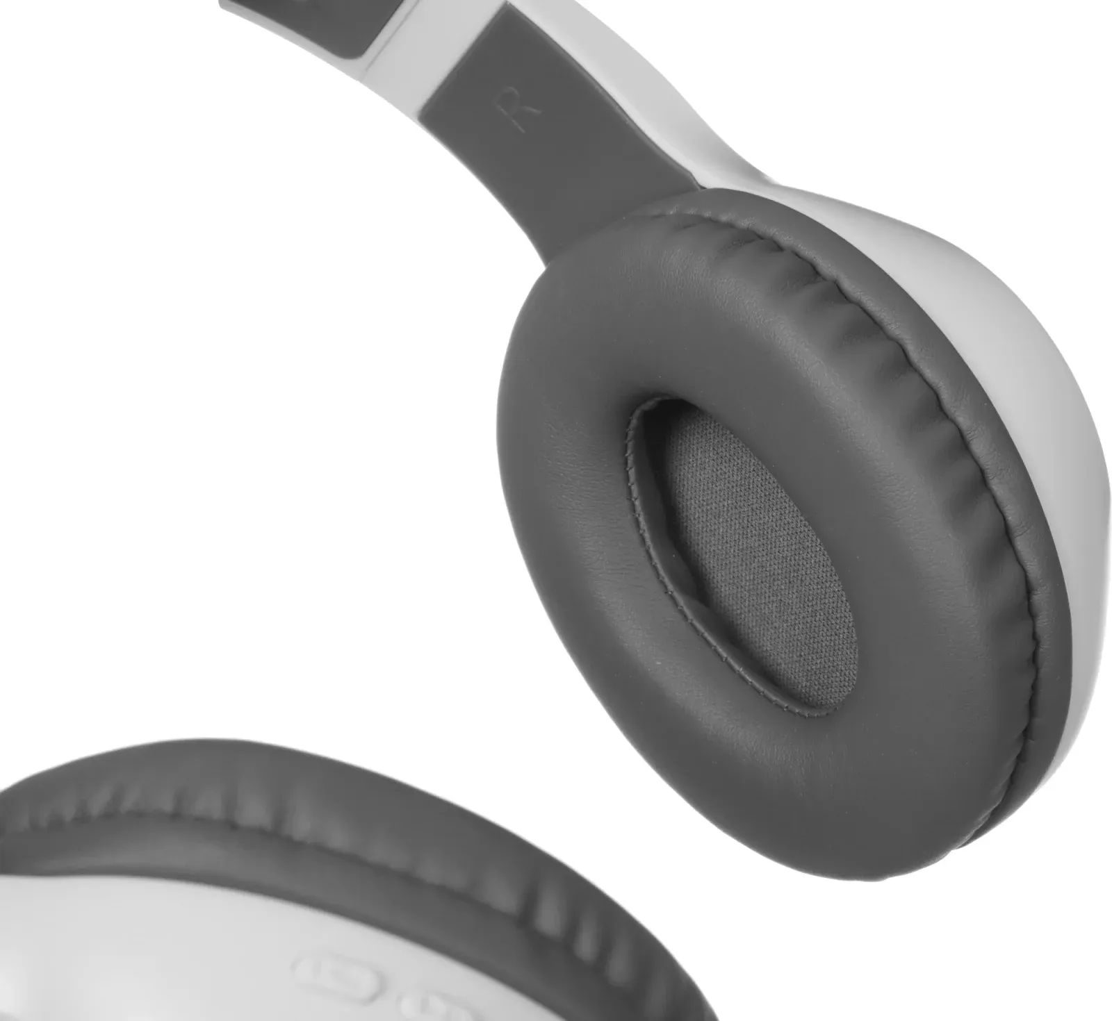 Гарнитура накладные Digma BT-15 белый/серый беспроводные bluetooth оголовье BT-15W - фото 7