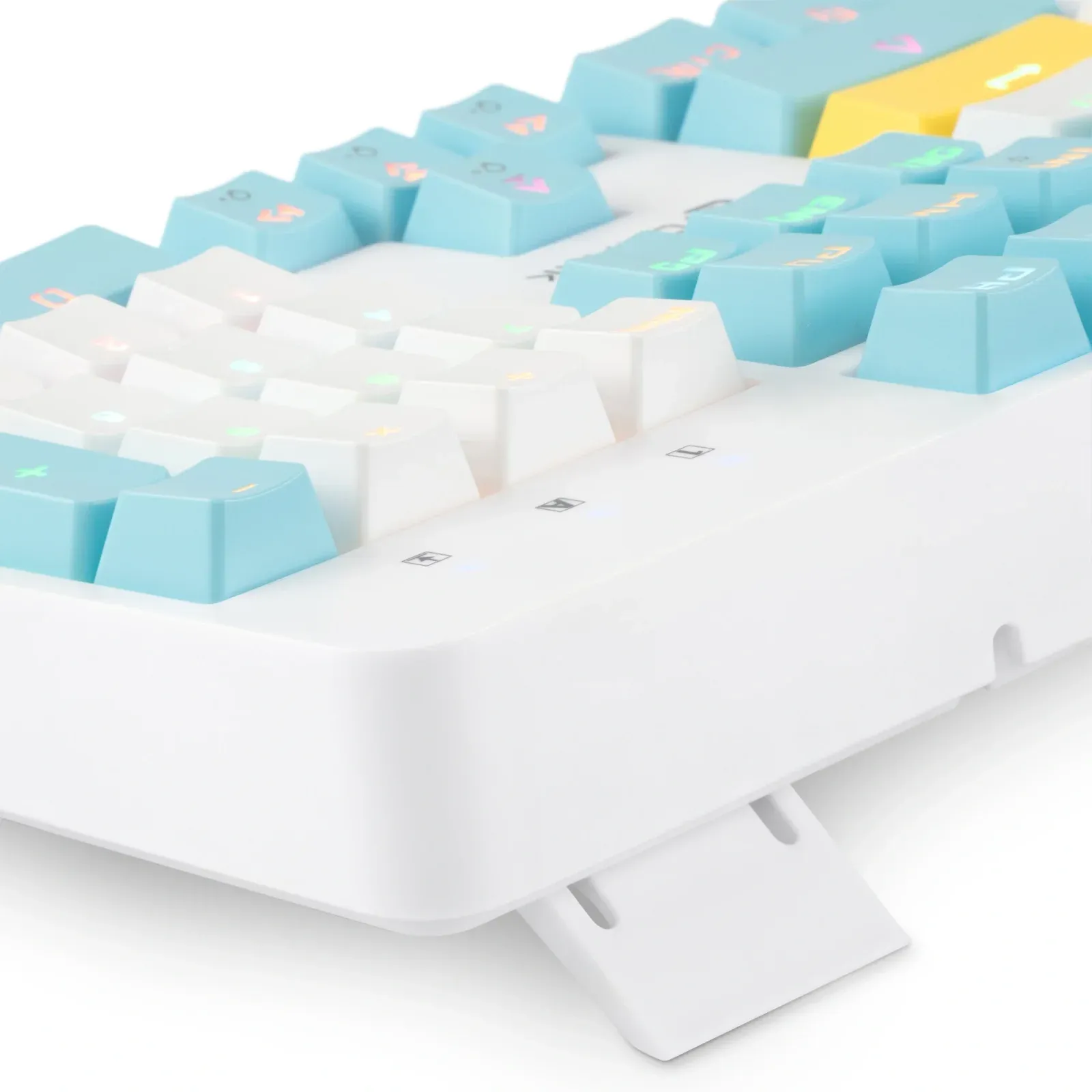 Клавиатура Оклик K951X механическая белый USB Multimedia for gamer LED подставка для запястий 1901079 кабель 1.8м - фото 5
