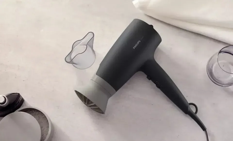 Фен Philips BHD351/10 2100Вт черный - фото 3