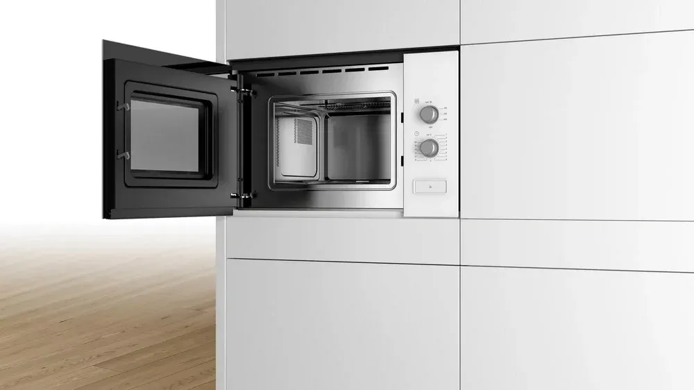 Микроволновая печь Bosch BFL520MW0 20л. 800Вт белый встраиваемая, 20 л - фото 4