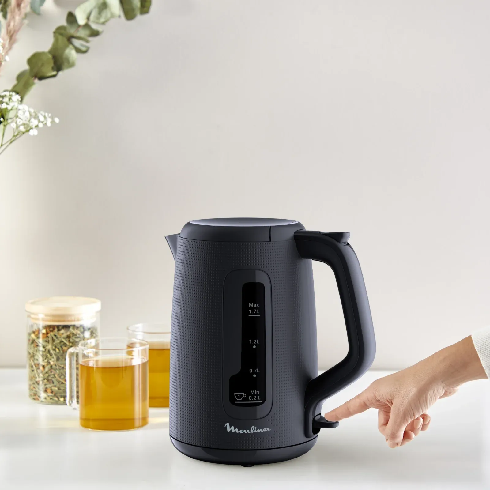 Чайник электрический Moulinex Morning BY2M0810 1.7л. 2400Вт черный корпус: пластик 7211419022 - фото 2