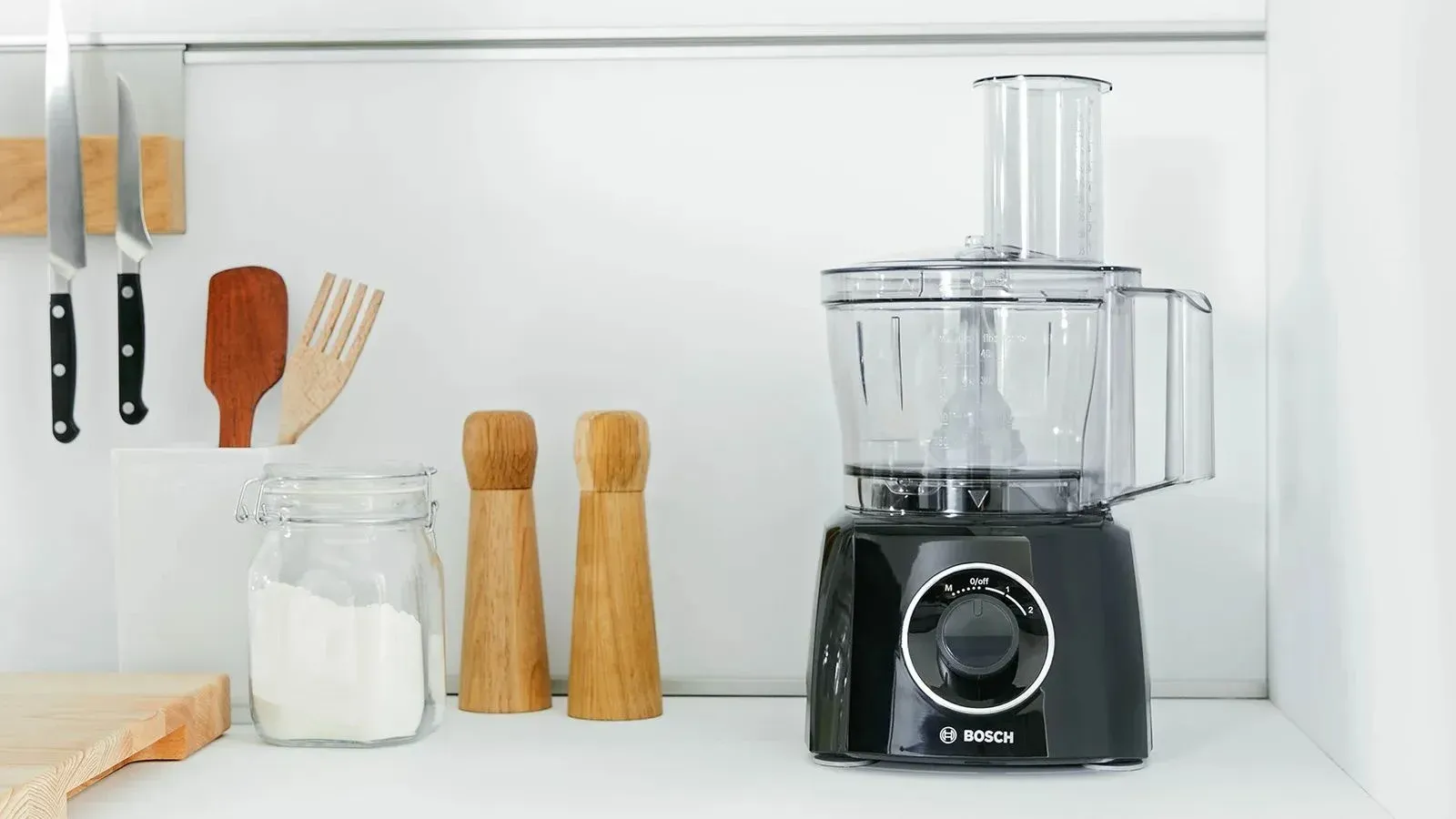 Кухонный комбайн Bosch MCM3201B 800Вт черный - фото 8