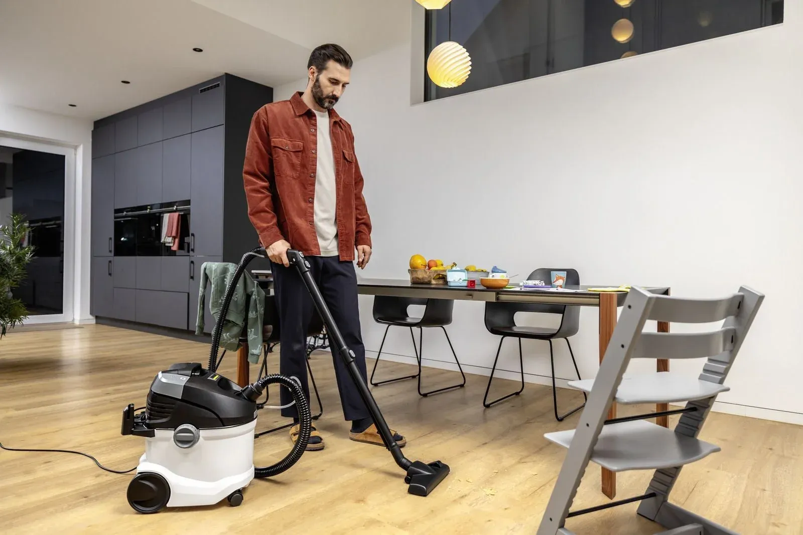 Пылесос моющий Karcher SE 5 1000Вт белый/черный в компл.:1мешок - фото 8