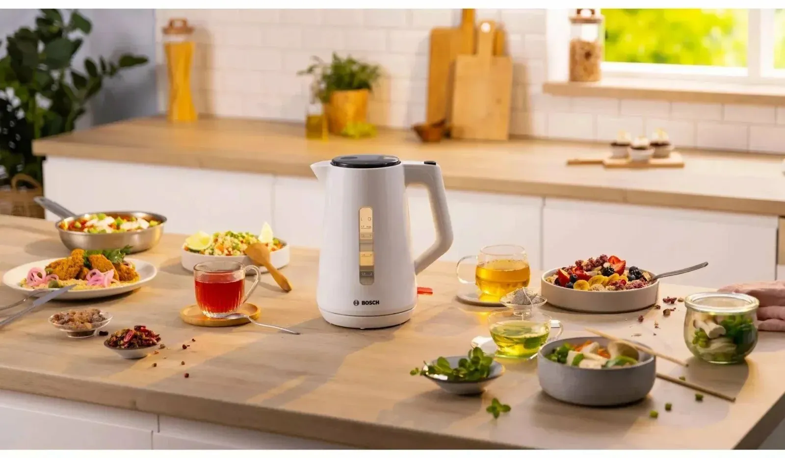 Чайники BOSCH TWK1M121 белый - фото 3