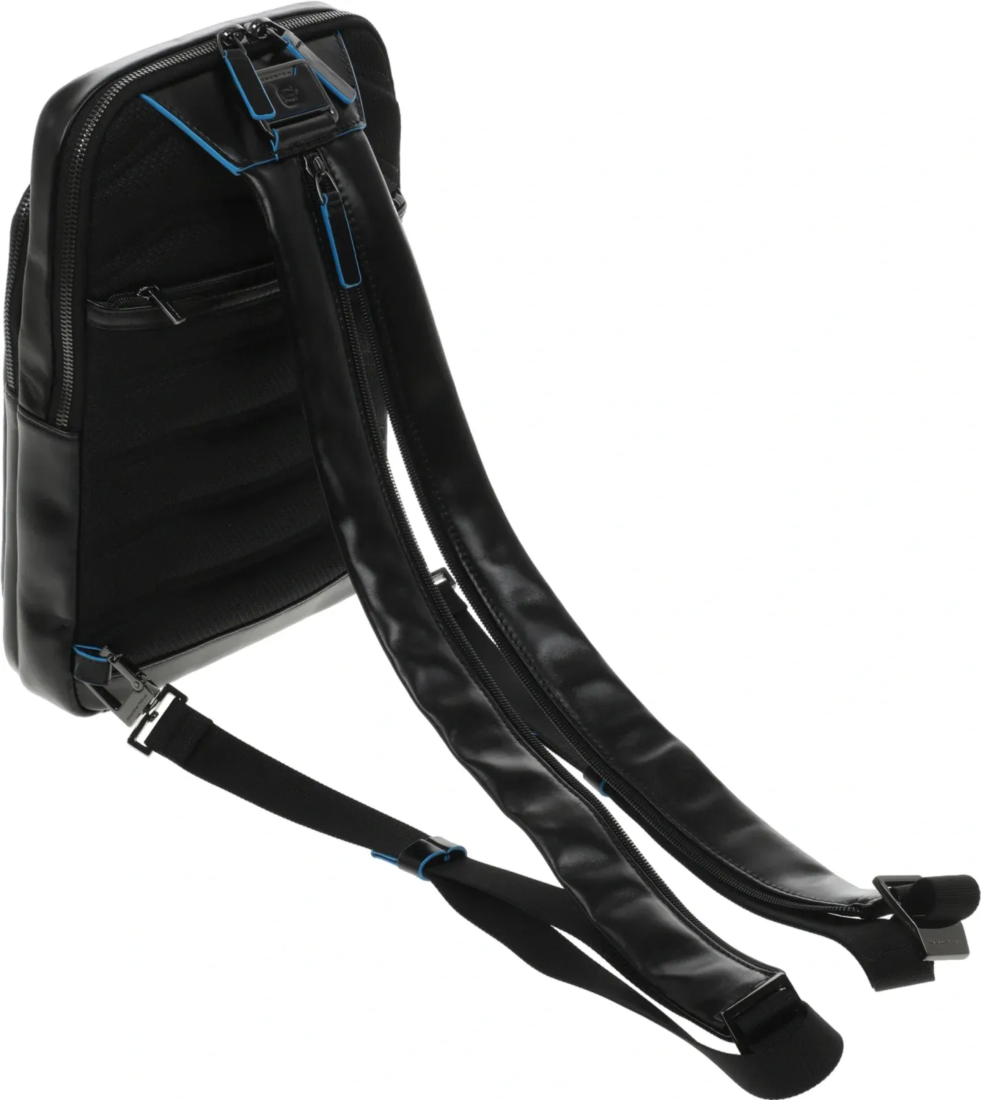 Рюкзак слинг мужской Piquadro Blue Square CA6589B2/N черный натур.кожа - фото 6