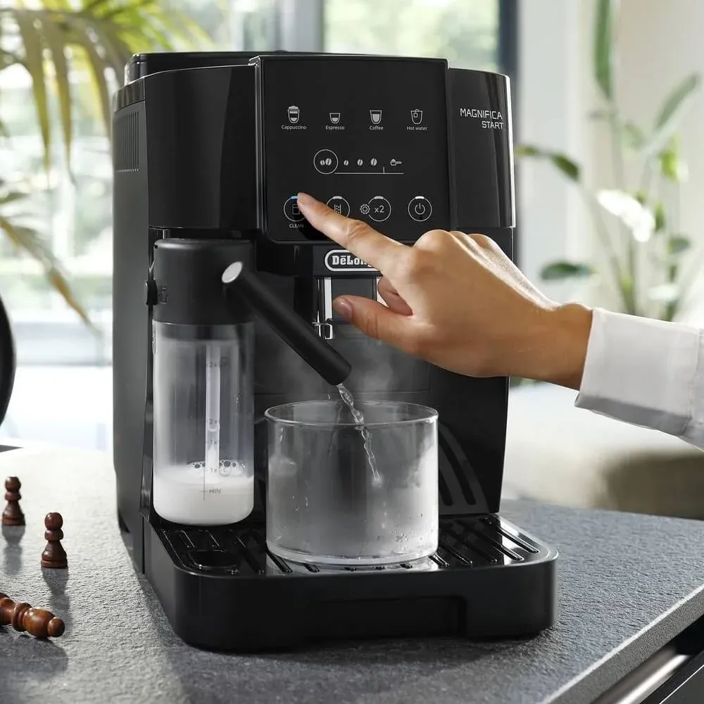 Кофемашина Delonghi Dinamica ECAM223.61.GB 1450Вт черный - фото 4