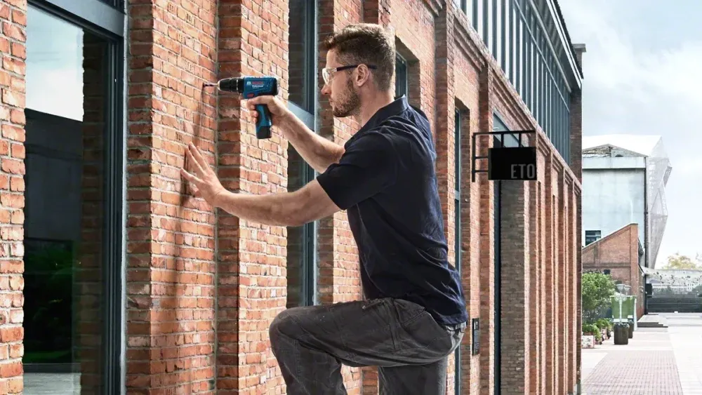 Дрель-шуруповерт Bosch GSB 120-LI аккум. патрон:быстрозажимной кейс в комплекте 06019G8100 - фото 4