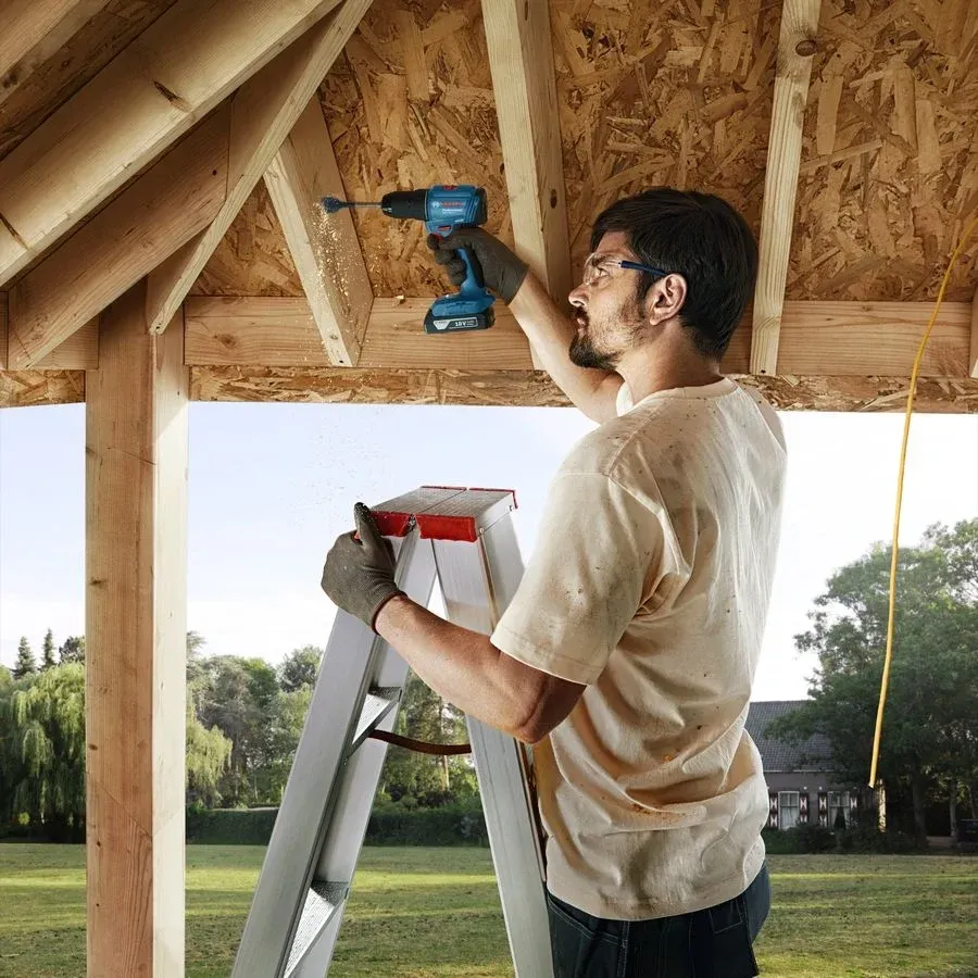 Дрель-шуруповерт Bosch GSR 185-LI аккум. патрон:быстрозажимной 06019K3005 - фото 3