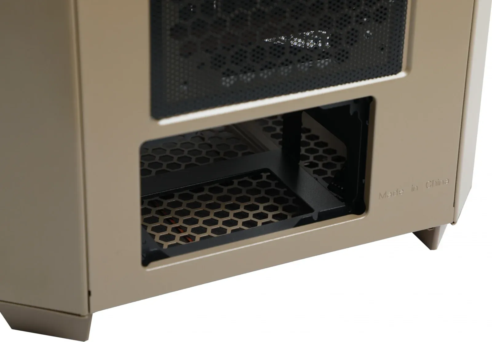 Корпус Thermaltake The Tower 300 Gravel Send коричневый без БП mATX 8x120mm 6x140mm 2xUSB3.0 audio bott PSU - фото 6