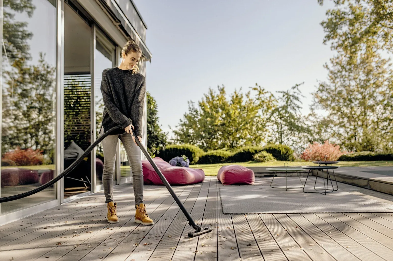 Строительный пылесос Karcher WD 2 V-15/4/18 1000Вт уборка: сухая/влажная/выдув желтый - фото 4
