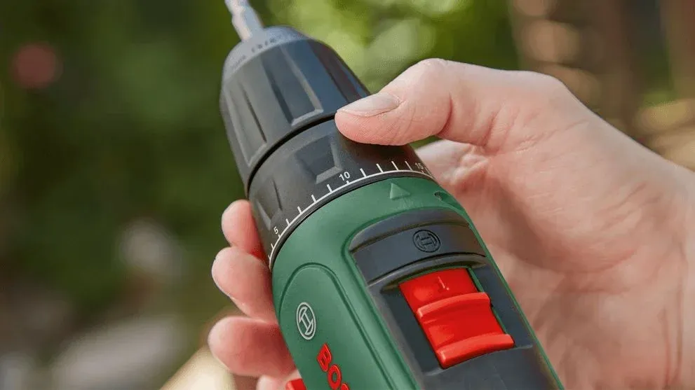 Дрель-шуруповерт Bosch EasyDrill 1200 аккум. патрон:быстрозажимной кейс в комплекте 06039D3007 - фото 3