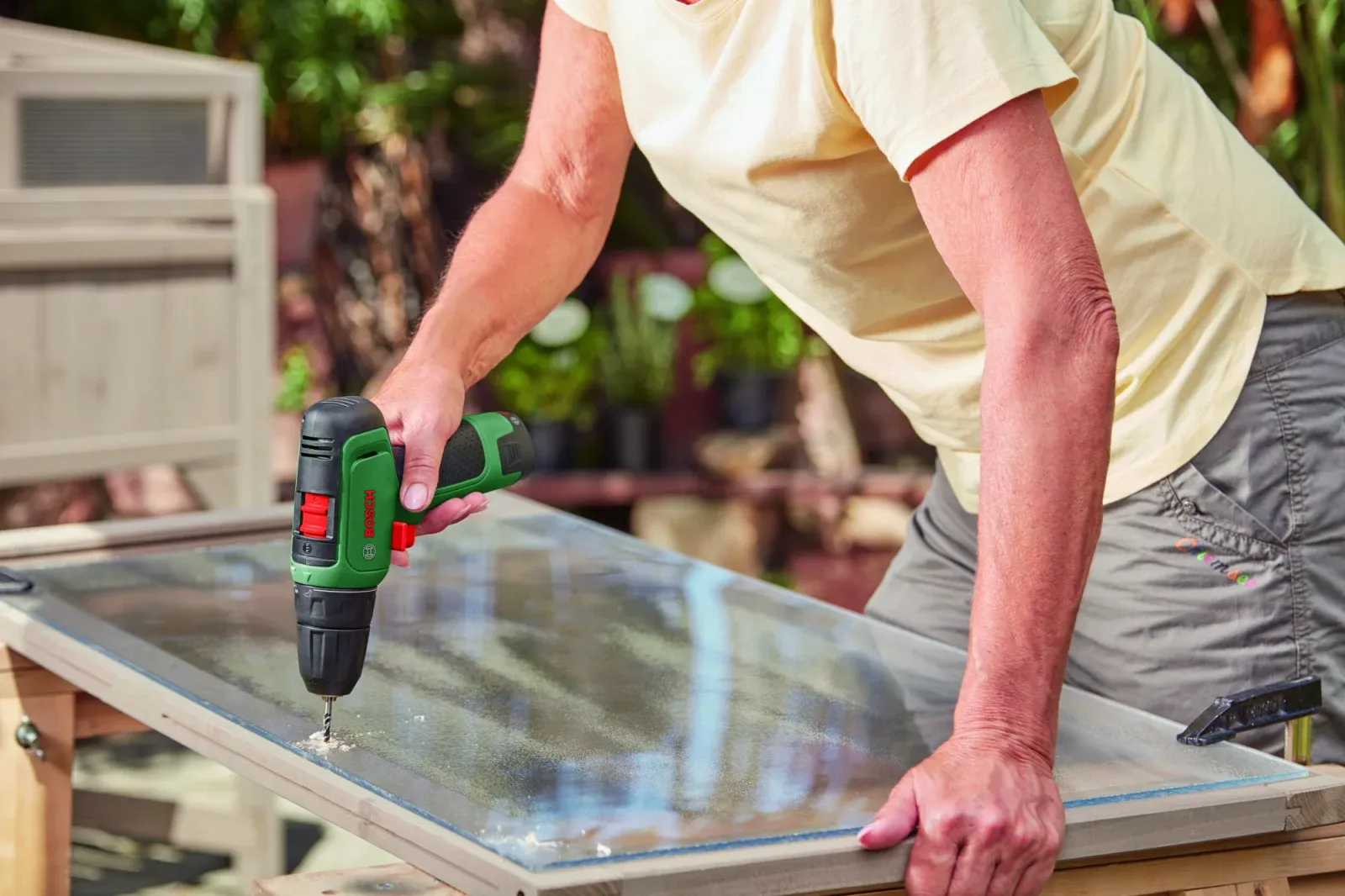 Дрель-шуруповерт Bosch EasyDrill 1200 аккум. патрон:быстрозажимной кейс в комплекте 06039D3007 - фото 6