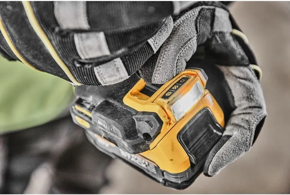 Дрель-шуруповерт DeWalt DCD800E1T-QW аккум. патрон:быстрозажимной кейс в комплекте - фото 7