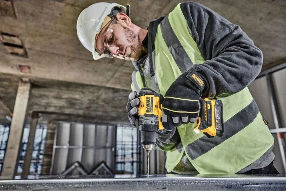 Дрель-шуруповерт DeWalt DCD800E1T-QW аккум. патрон:быстрозажимной кейс в комплекте - фото 8