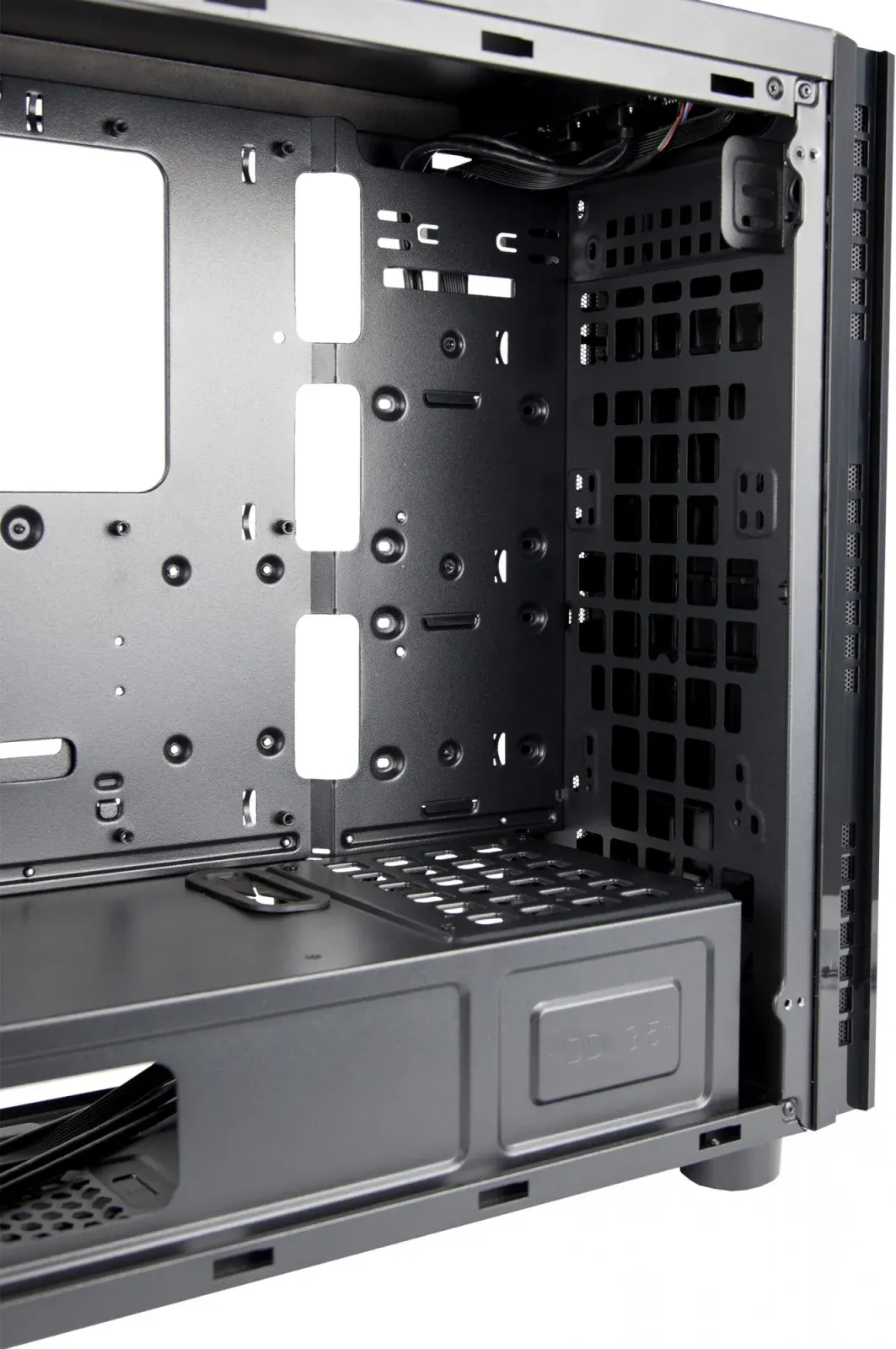 Корпус Chieftec Hawk черный без БП ATX 2x80mm 4x120mm 2x140mm 1xUSB2.0 2xUSB3.0 audio bott PSU - фото 7
