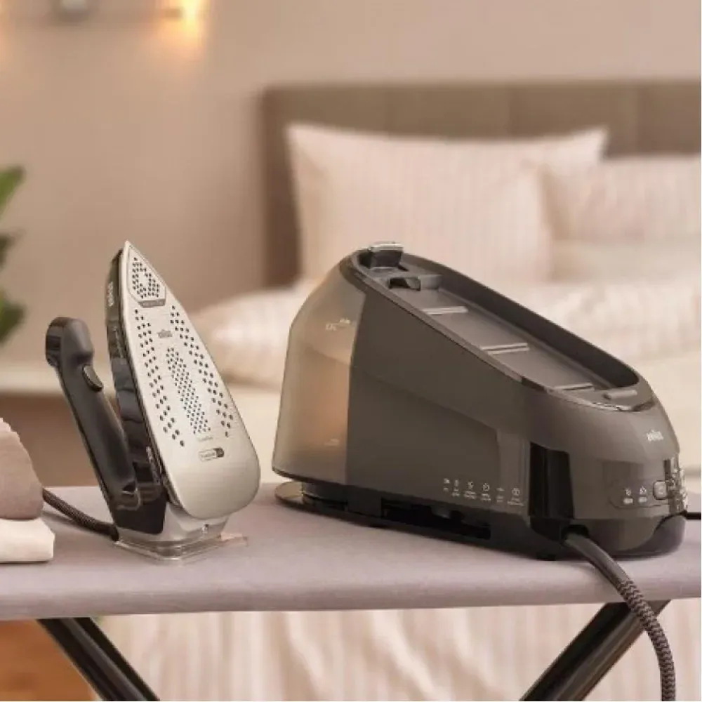 Парогенератор Braun CareStyle 5 IS5249BK 2400Вт черный - фото 2
