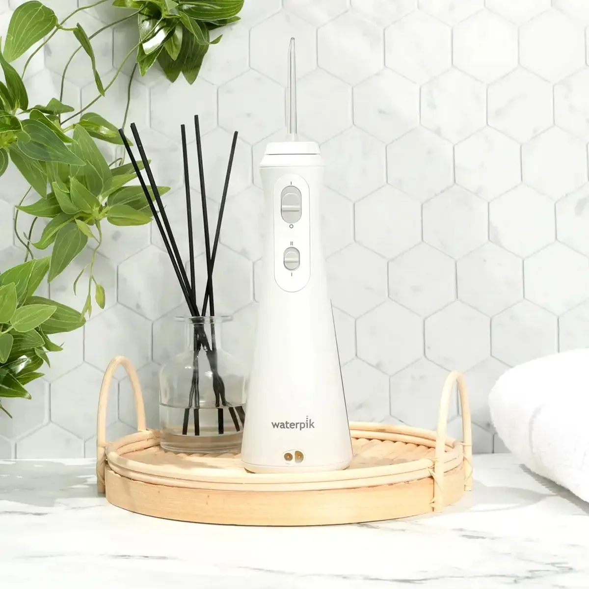 Ирригатор Waterpik WP-490 EU портатив. импульсн. 4насад. белый - фото 7