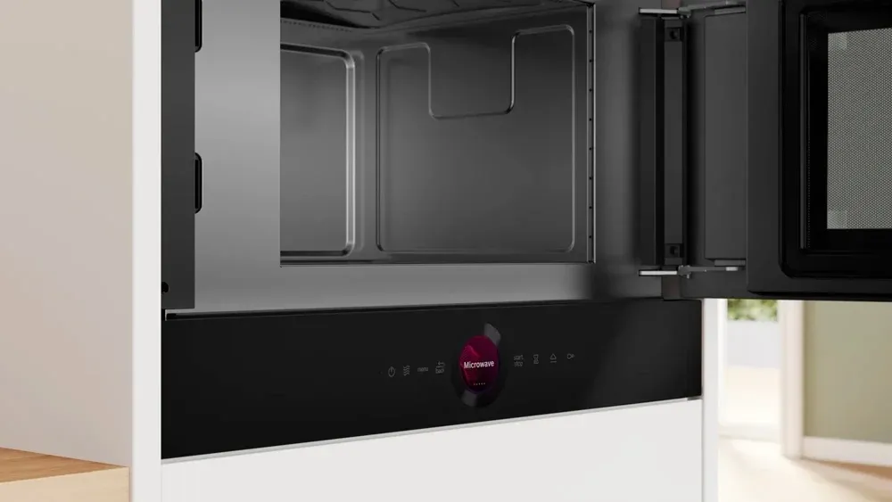 Микроволновая печь Bosch BFR9221B1 21л. 900Вт черный встраиваемая, 21 л - фото 2