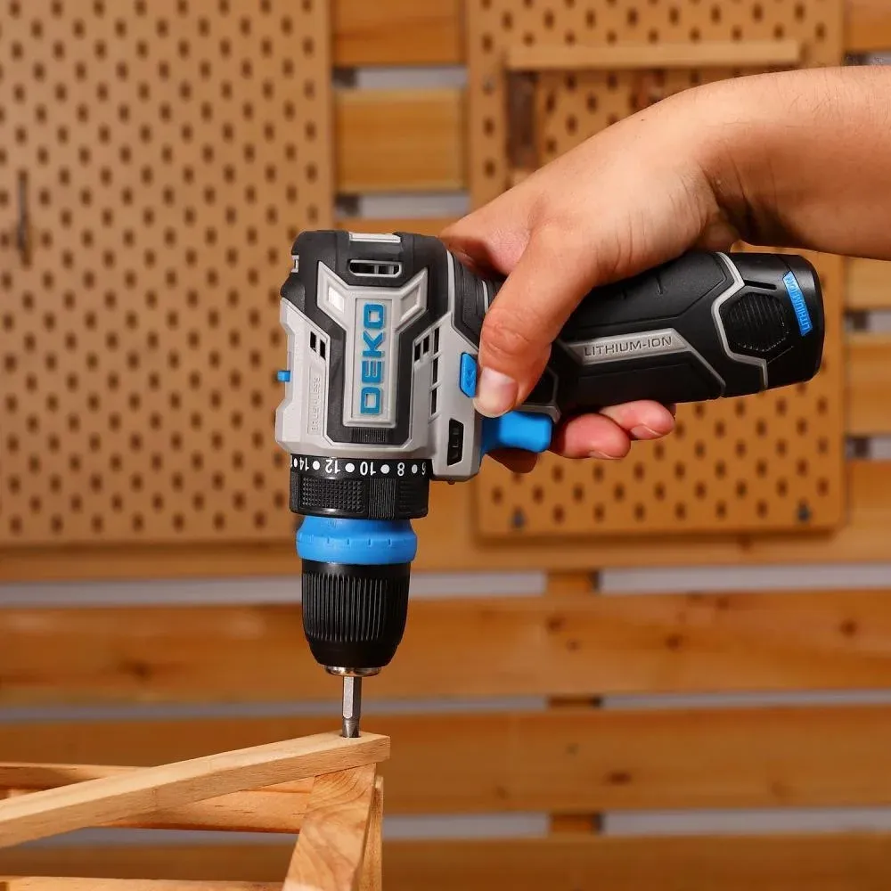 Дрель-шуруповерт Deko Loner 12V Pro аккум. патрон:быстрозажимной кейс в комплекте 085-1121 - фото 4