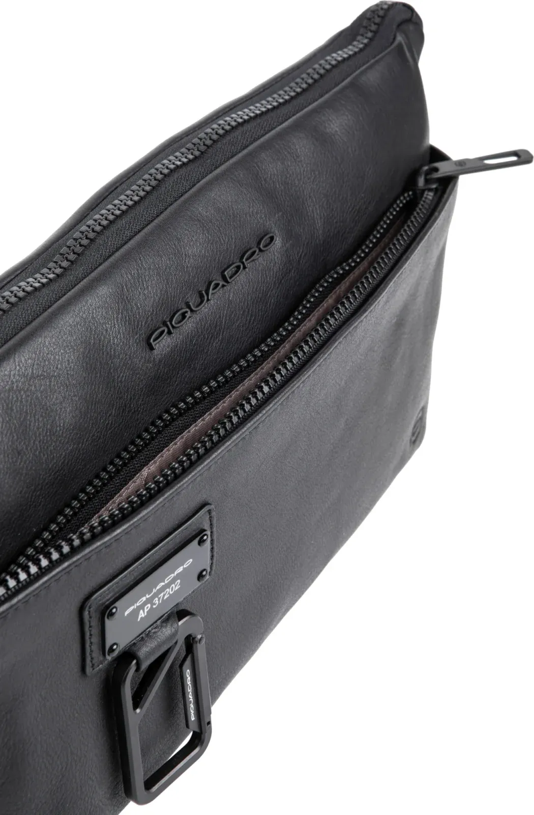 Рюкзак слинг Piquadro Harper CA6881AP/N черный натур.кожа - фото 5