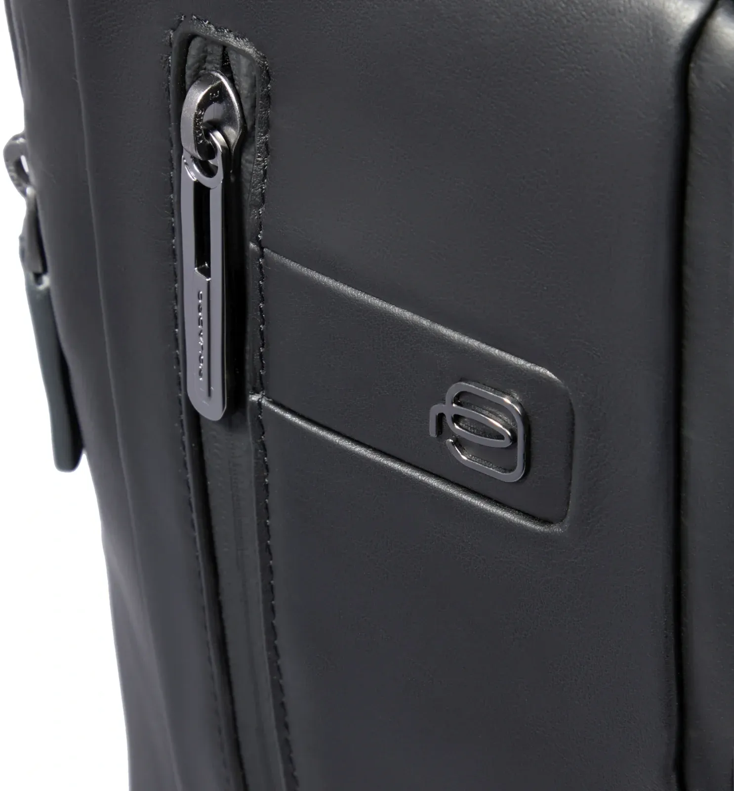 Рюкзак слинг Piquadro Urban CA6801UB00/N черный натур.кожа, 8 л - фото 6