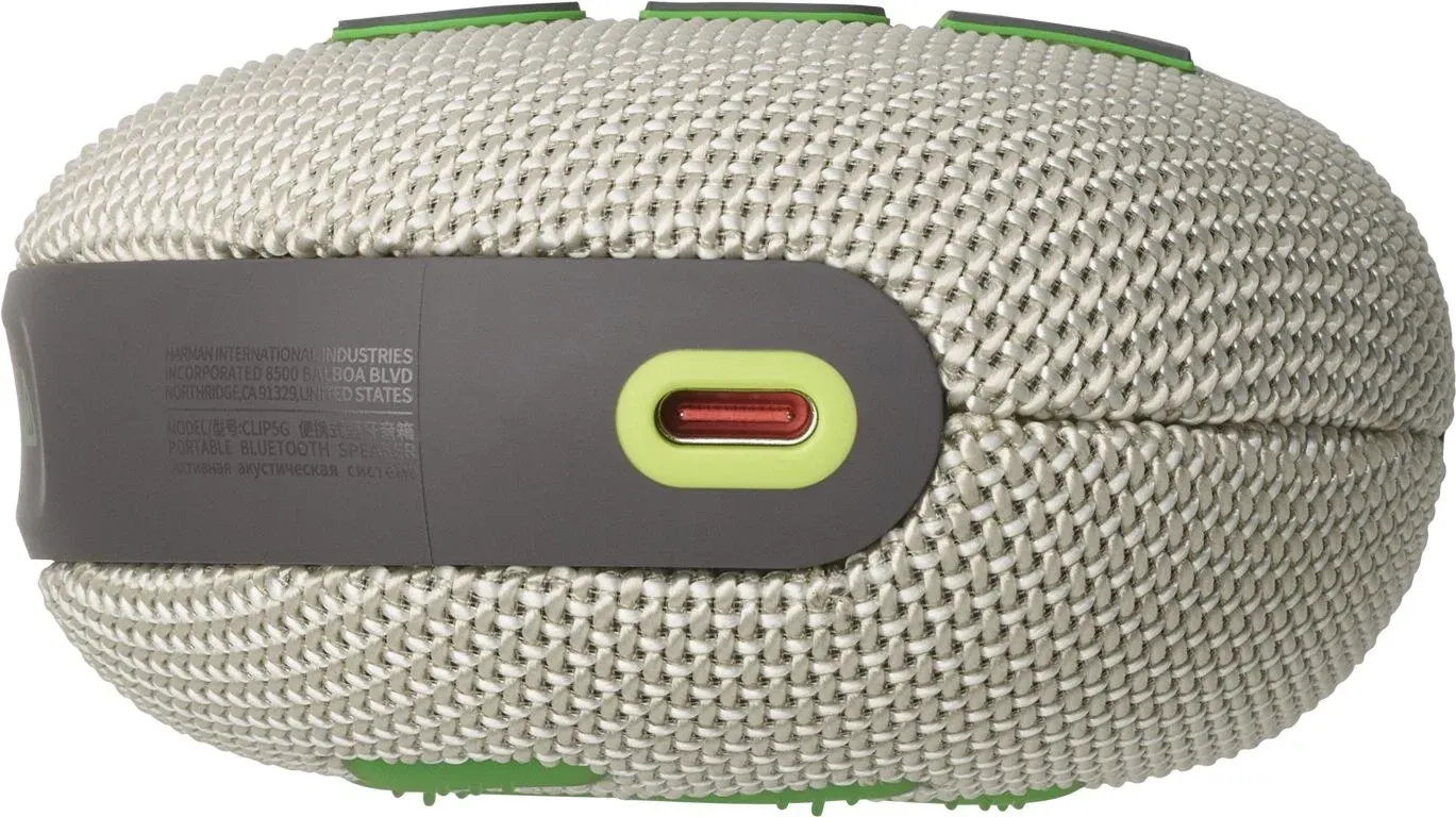 Колонка порт. JBL Clip 5 песочный 7W Mono BT 10м 1400mAh - фото 6