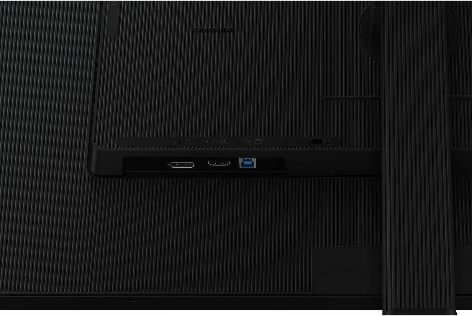 Монитор Samsung 32 ViewFinity S8 S32D806EAMXUE черный VA LED 5ms 16:9 HDMI матовая HAS Piv 3000:1 350cd 178гр/178гр 3840x2160 60Hz DP 4K USB 6.9кг - фото 6