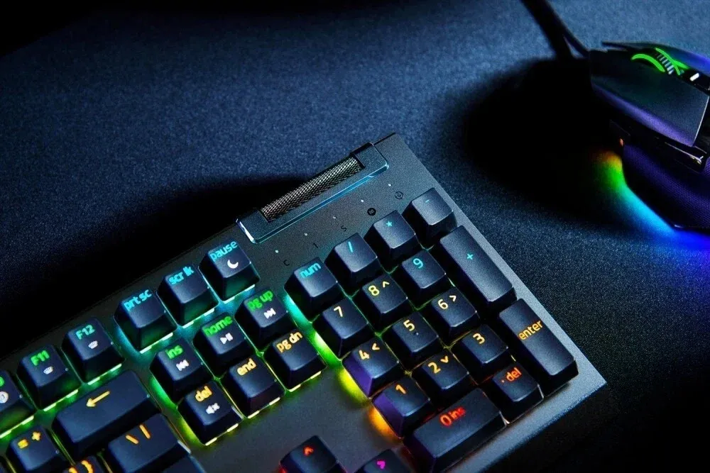 Клавиатура Razer V4 X механическая черный USB Multimedia for gamer LED RZ03-04702500-R3R1 кабель 1.8м - фото 2